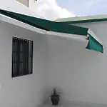 Sunnydaze Tías