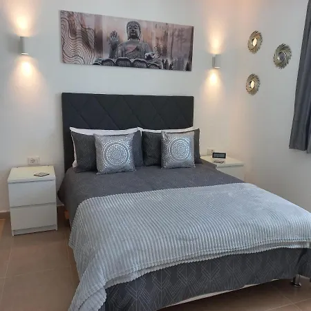 Sunnydaze Apartmán